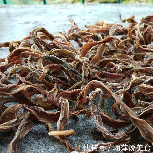 入秋后趁着太阳大,6种豆多晒点,晒好冬天没菜时拿出来炖肉特香