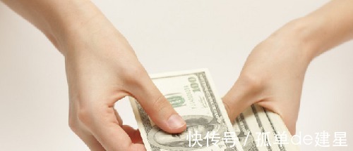 当事人|签订合同时,定金和订金有什么区别 哪个可以退