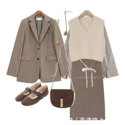 本周穿什么｜秋冬50套高级色搭配套路，谁穿谁好看