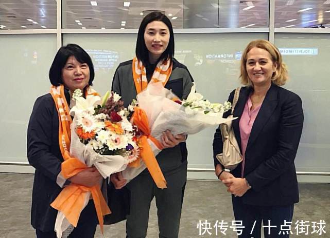 上海队|金软景:两年前离开中国称不为钱,两年后在中国赚百万又称太辛苦
