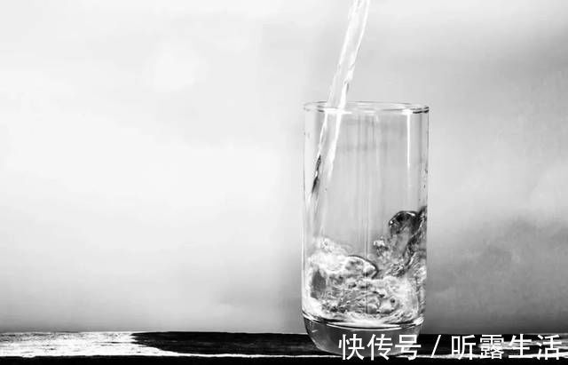 胆固醇|高血脂的“死对头”已找到,3种水果没事多吃点,血管能一通到底