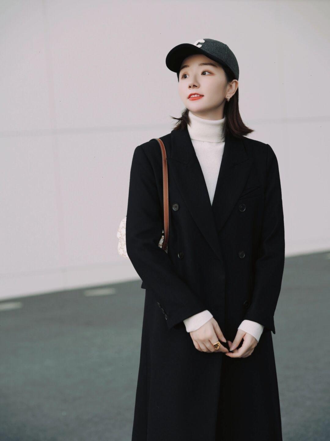 在职场|冬季穿衣没灵感?掌握时髦精们的这些大衣穿法,出街赚够回头率