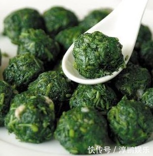 身体|她天天吃幼嫩艾草叶，半个月后身体发生神奇变化，值得所有人借鉴