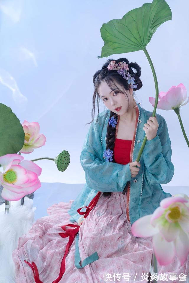 玉荷!七律·六首丨片片柔荑转斗勺,泱泱绝色入婆娑