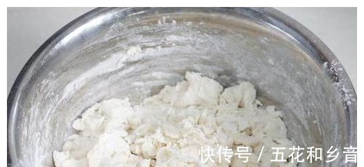 可口|馒头的最新做法，只需4步，香软可口又美味，一口一个都不够！