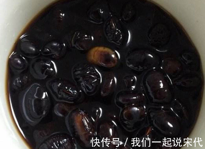 黑桑葚干|高血压终于遇上“死对头”,每天坚持吃一点,血压一降一个准!