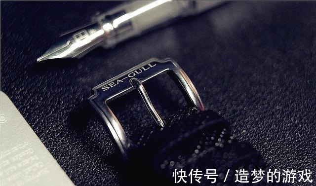 礼盒 年轻人的第一枚机械中国芯海鸥机械表月相礼盒体验分享!