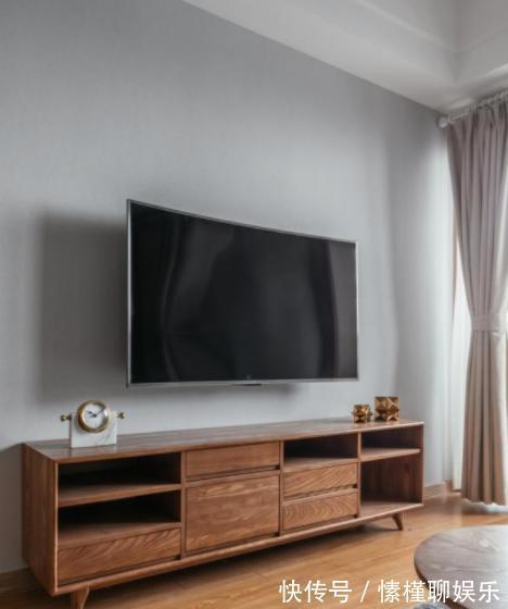 有线条感|10种电视背景墙,比大白墙好看,分分钟拯救你家,让你眼前一亮