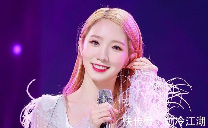 孟美岐个人资料介绍，与王一博关系遭质疑两人的“亲密”合照被扒