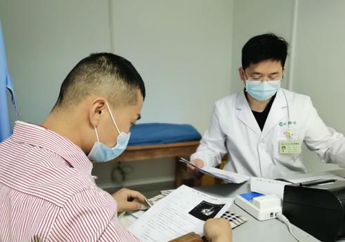 肝脏|29岁小伙，腹泻就医，查出肝硬化，医生警告：这道“早餐”不要碰