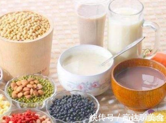 早餐喝豆浆的注意,这样喝才营养又简单,我刚学会,快告诉身边人
