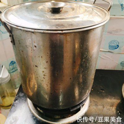 拌饭|下饭神器卤味一锅出，拌饭还能吃三碗