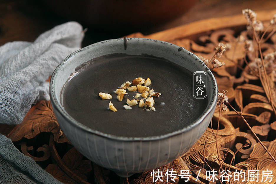 三黑豆浆|女人过了30岁,平时没事吃点它们,富含黄体酮,更显年轻态
