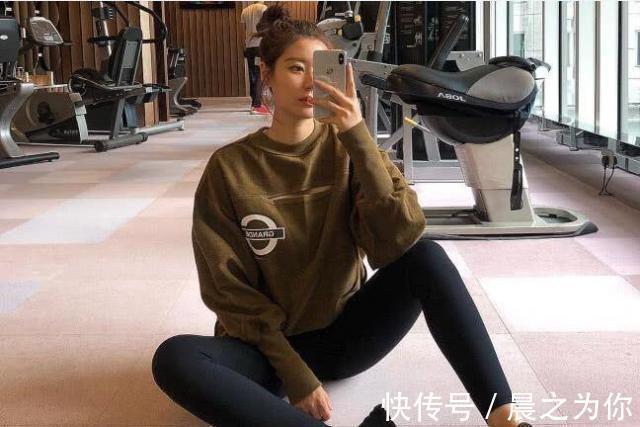 健身|年轻姑娘热衷健身，3年打造魅力曲线，号称“背影女神”