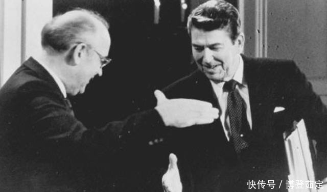 可战胜|为何说毁灭一个超级大国最好的方法，是让它自己毁灭自己？