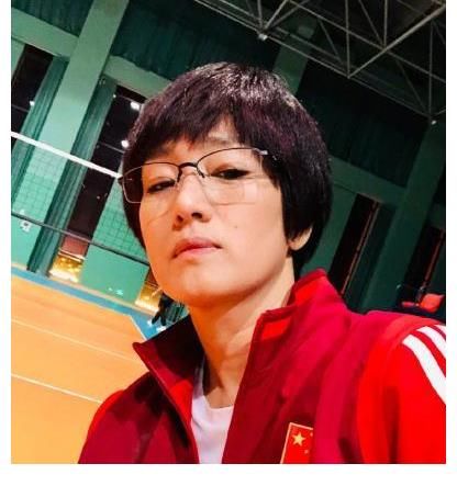 巩俐|无嘉宾、无观众的华鼎奖低调开幕，刘德华夺得影帝，巩俐封后