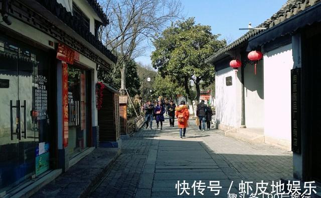 苏州|江苏一水乡城市，依河而建，拥有2万多条河道，比威尼斯要早千年