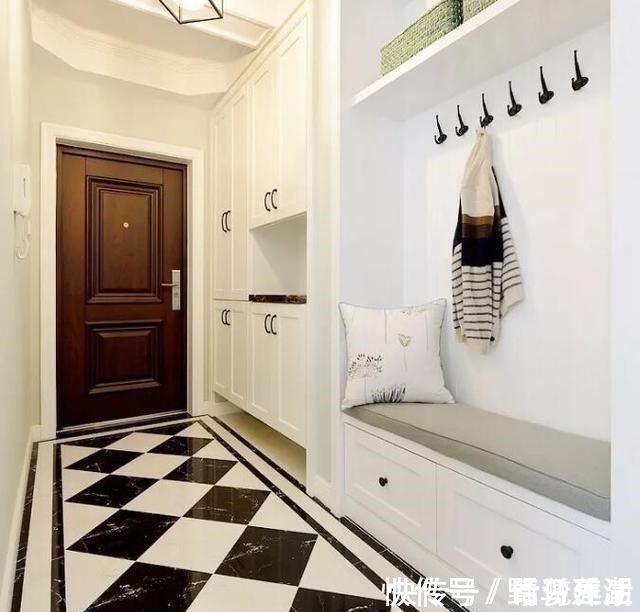 少数人|新家的玄关鞋柜这样定制,超实用又大气,朋友入门看后都表示羡慕!