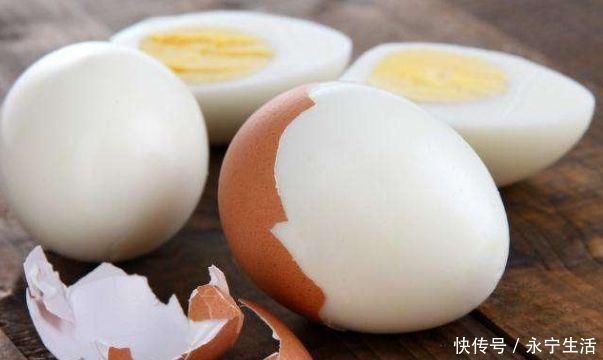 坏处|每天吃一个鸡蛋有坏处其中3点不可不知,别让身体吃亏
