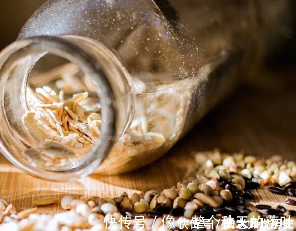 小技巧 你不知道的护肤小技巧,在家也能做,简单方便,让你的皮肤白又嫩