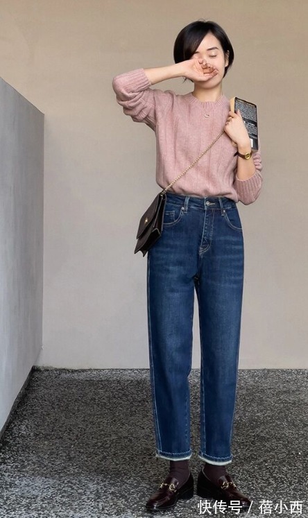 搭配 40岁女人春季要穿得随性,给你分享几套洋气穿搭,打造出女神范