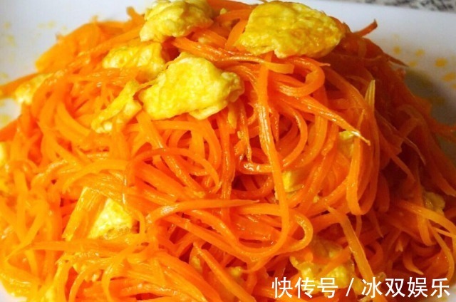 dh胡萝卜和此菜一起炒,营养美味,好吃不贵,视力越变越好