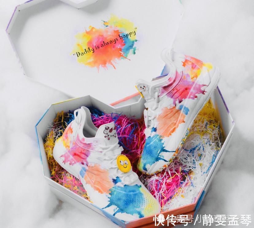 克莱汤普森|海沃德1代球鞋,小棉袄配色,设计灵感来源于海沃德的2个女儿!