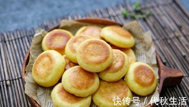 不用烤箱不用电饭煲,这样做好的面包,个个蓬松暄软,好吃极了