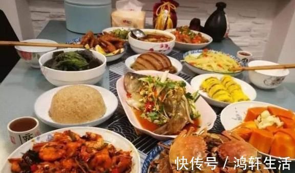 溏心蛋|吃隔夜菜致癌吗营养师即使放冰箱里，这4种隔夜菜也不能吃