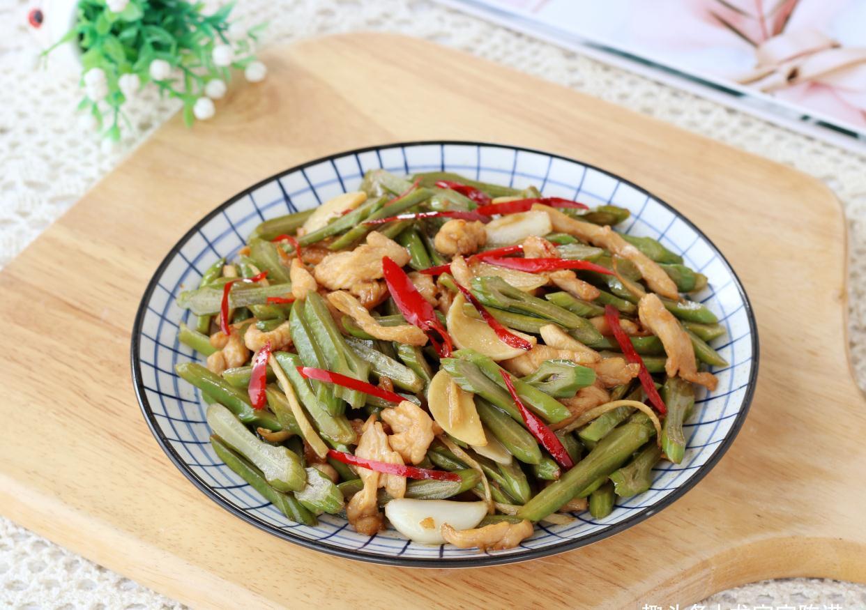 蔬菜中的刮油高手，每周坚持吃2次，相当于给肠胃做个大扫除