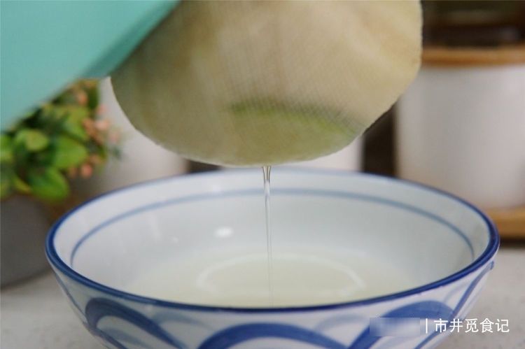 饭店包饺子的3个窍门,馅料还真有讲究,难怪饱满多汁,个个鲜香