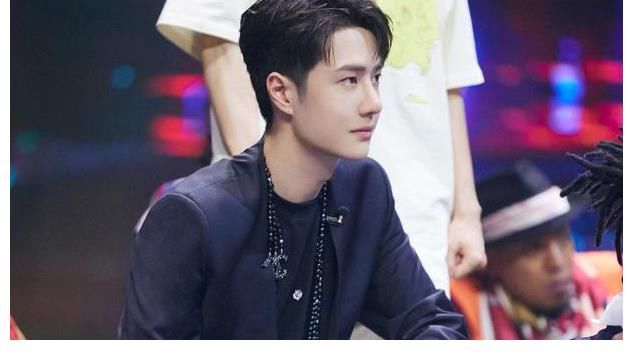 王一博送禮物遭退回，親自署名后，舞者看到瞬間被感動