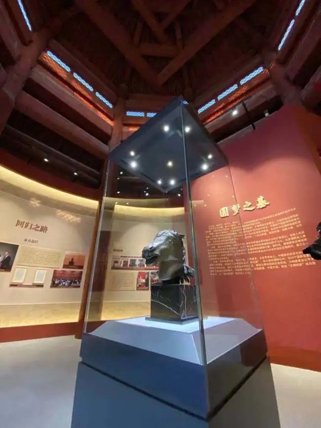 文物|160年前圆明园被毁,“马首”回家,“12兽首”在哪里?