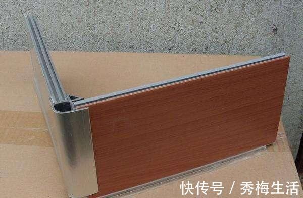 工人|橱柜底下万万要装这块东西，工人一旦做对，你不用验收直接付工钱