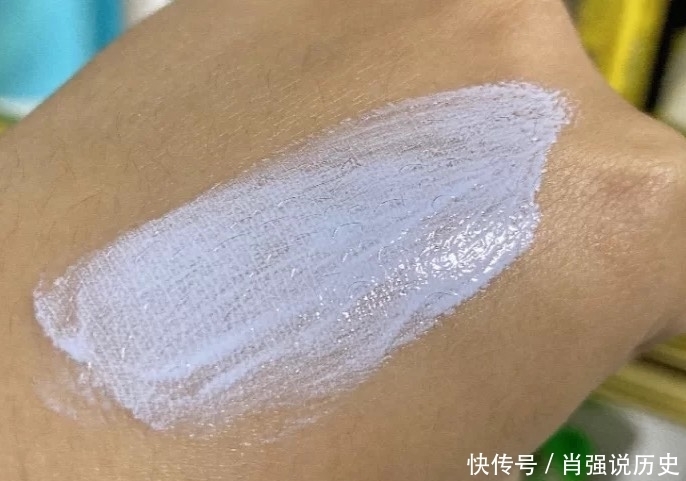 兰芝隔离对比纪梵希妆前乳，别看差不多，使用感区别很大！