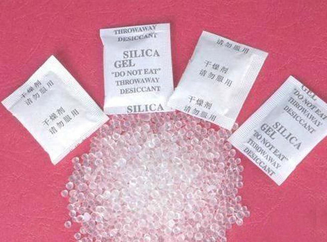 孩子|宝宝偷偷喝了一口这个“饮料”,被送进了医院,这东西家家都有