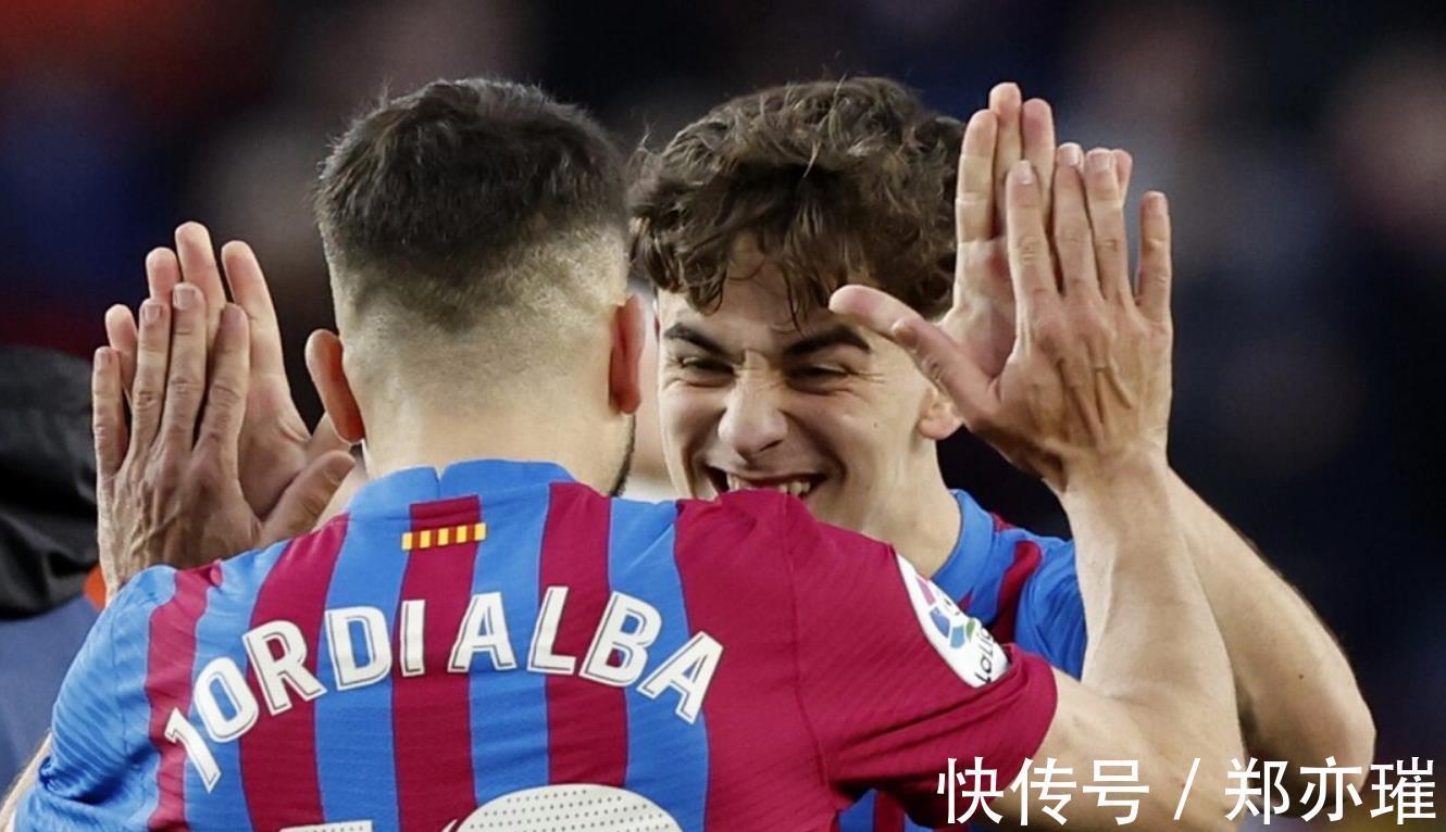 阿劳霍|0-2到4-2!巴萨完成复仇,争四格局大变,西蒙尼缔造7年尴尬纪录