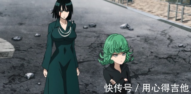 童年|一拳超人龙卷童年悲惨,有两个人,是支撑她活下去的动力