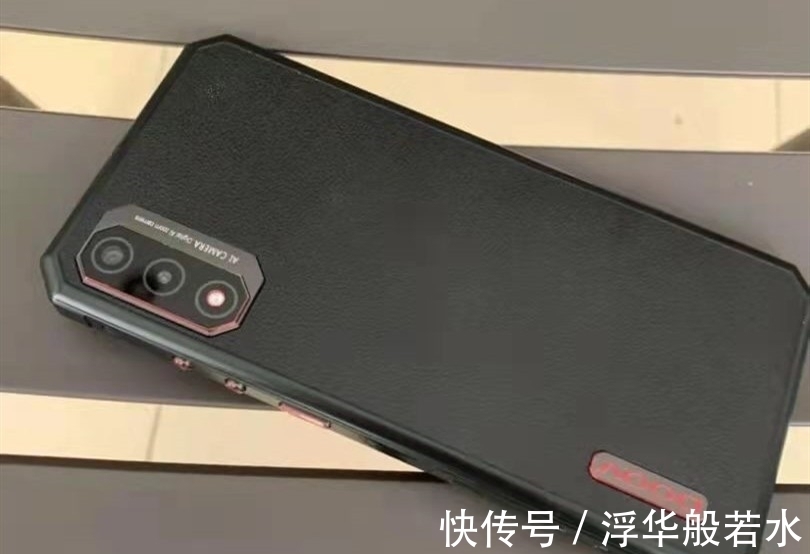 百元机|5800mAh大电池+128GB+指纹解锁，仅689元，国产芯片加持