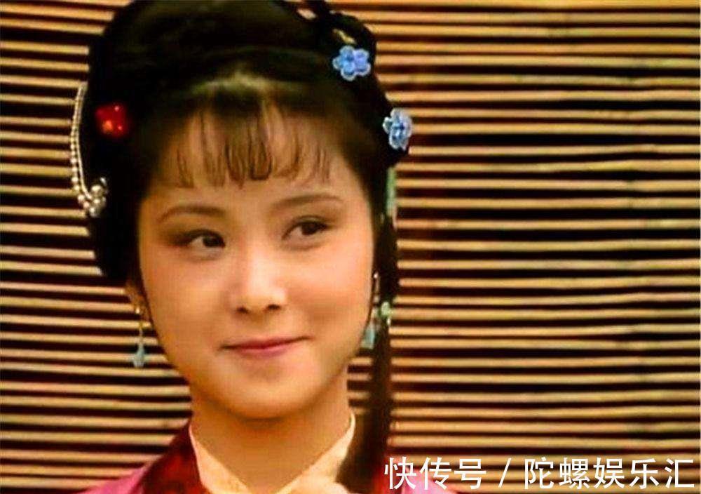 红楼梦@贾宝玉在薄命司见到的第一个判词是晴雯,为什么不是钗黛第一呢?