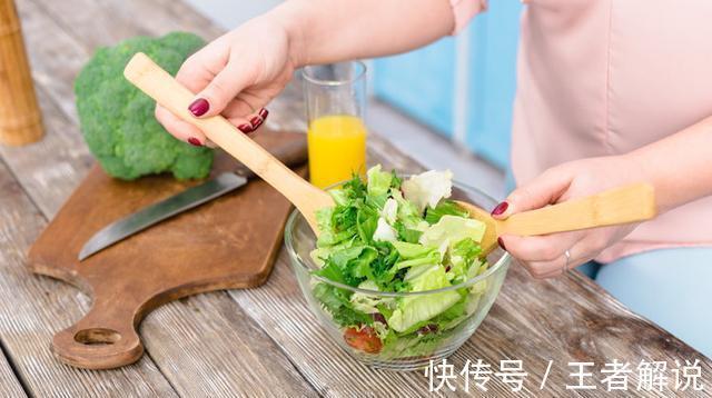 体脂率|减肥并不等于减重,身体出现这4个“信号”,或许才是变瘦的标志