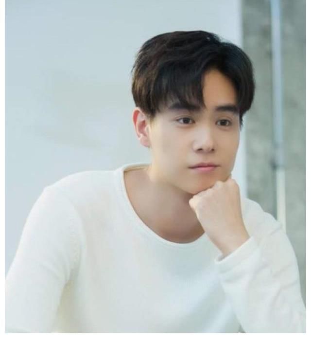 章若楠|胡一天章若楠，帅气小生上演小美好，你们喜欢吗