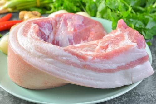 这才是红烧肉的正确做法,色泽红亮,软糯不油腻,太馋人了