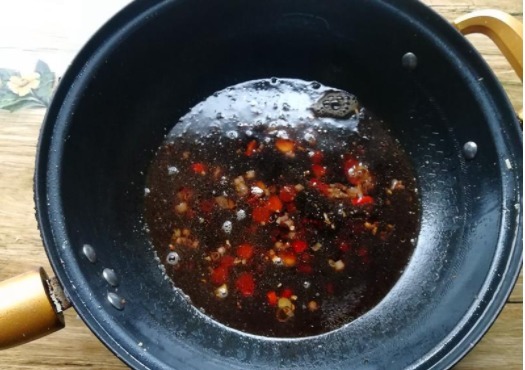 半碗面粉，一块豆腐，两个鸡蛋，教你豆腐独特做法，和吃肉一样香