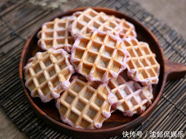 柔软|想吃华夫饼,学会此方法就够了,柔软香甜,内馅满满,味道超赞