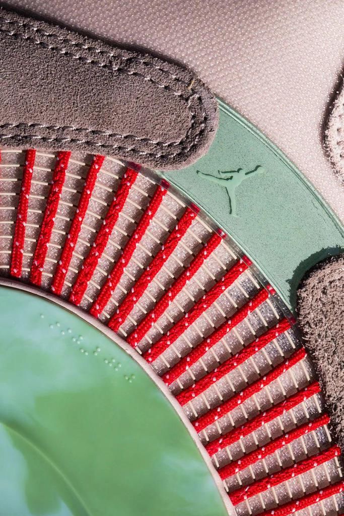 永远滴神！兵马俑 AJ 套装上脚太帅了！冠希刚晒出隐藏玩法！