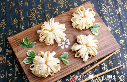 年前学做花样菜,5块钱做一道“花开富贵”,比大鱼大肉还抢手