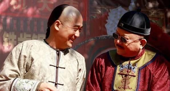 对联$纪晓岚学生大婚,命人送去一副对联,新娘看懂后,直骂纪晓岚太坏