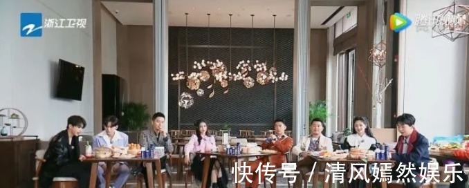 李晨|《奔跑》再引熱議,baby三碗餛飩第一,蔡徐坤為贏比賽令網友不滿