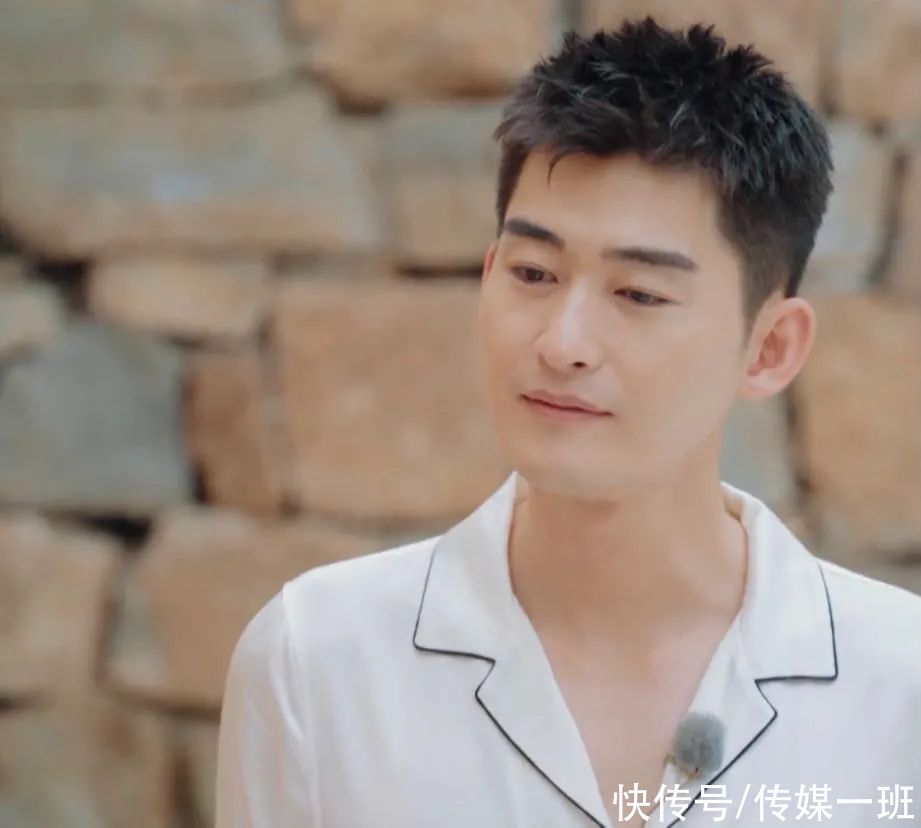 翰哥|孟子义含泪给张翰送别，张翰说以后去她家吃饭，网友表示嗑到了